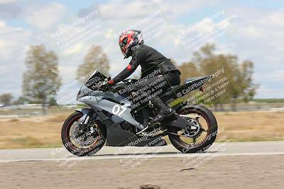 media/Apr-26-2024-TrackDaz (Fri) [[c4b677d280]]/B Group/120pm (Wheelie Bump)/